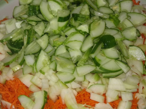 Салат из капусты на зиму "Огородник" 