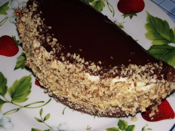 Шоколадный торт с бананом «Слоновая слеза»