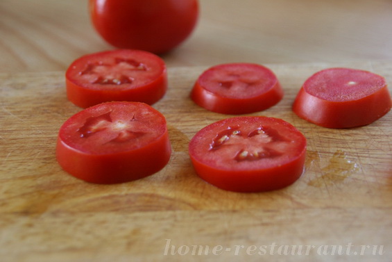 помидоры с брынзой фото 1