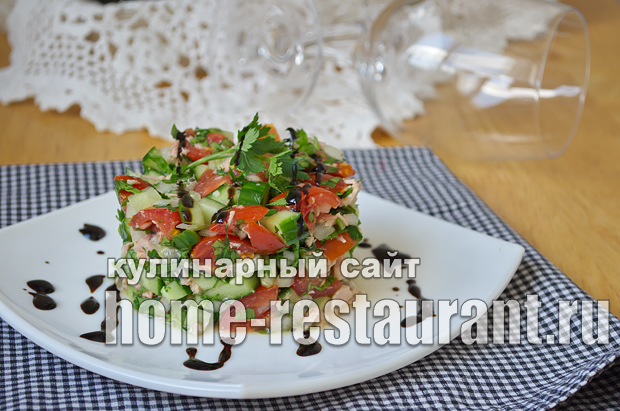 Салат из тунца консервированного рецепт классический _5